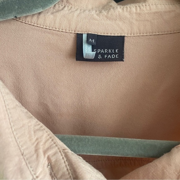 Sparkle and Fade Women's Peach Cropped Button Down Tee - Picture 3 of 9